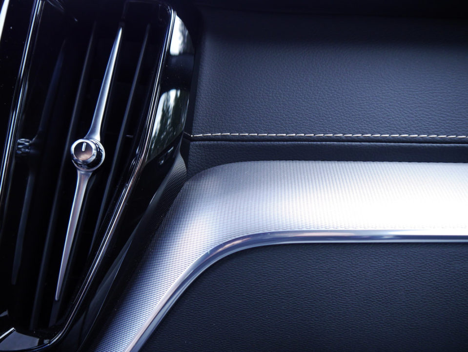 Volvo-XC60-interieur